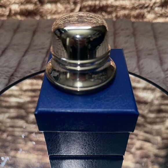 Scully & Scully Sterling Silver Ring Box - Picture 5 of 6